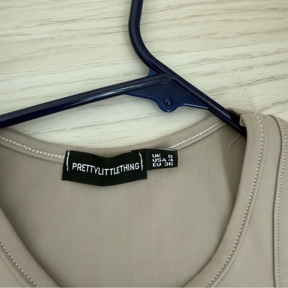 2x PrettyLittleThing Crop Tank Tops - Picture 3 of 7